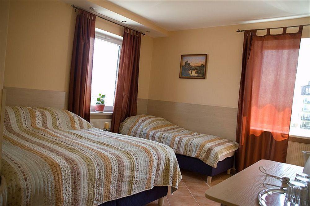 Hotel Mara à VNO Extérieur photo